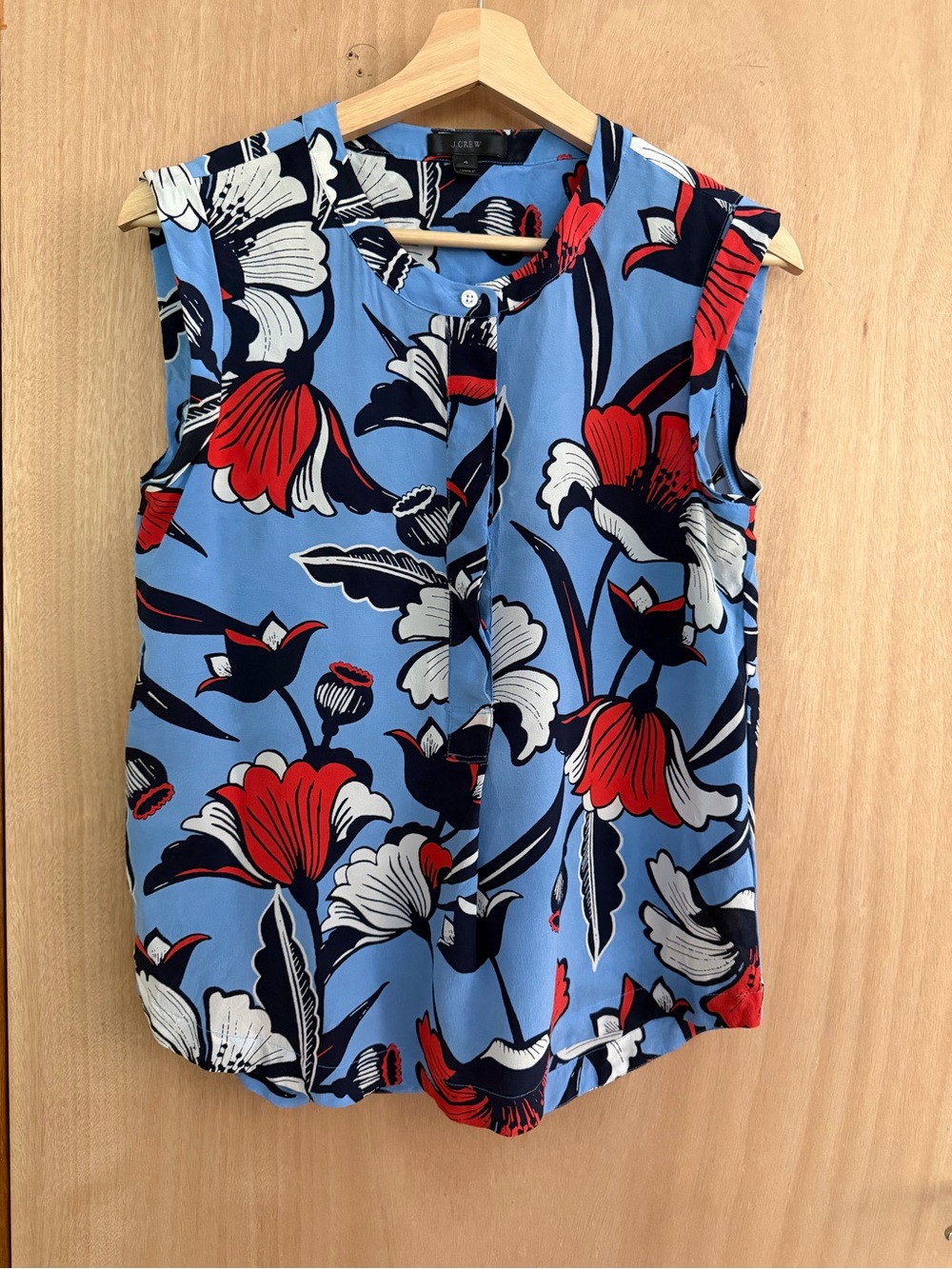 J Crew Sleeveless Silk Art Deco Floral Popover Blouse Red Blue Top